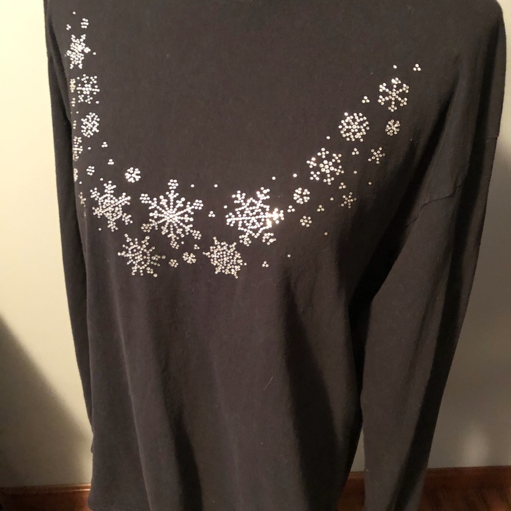 Novelty Long-sleeved tee, size Large
